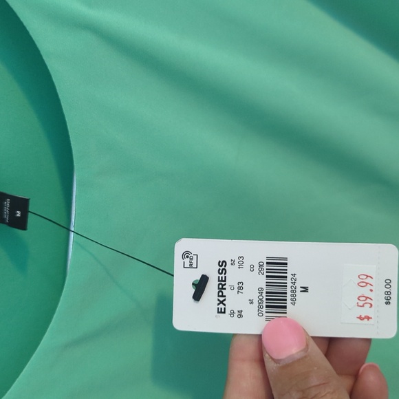 Green express dress with tulip hem M - Picture 2 of 3